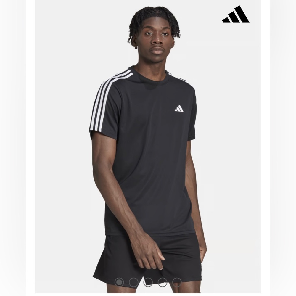 ❌❌SOLD❌❌Vintage Men’s Adidas shirt - Size S - NWOT